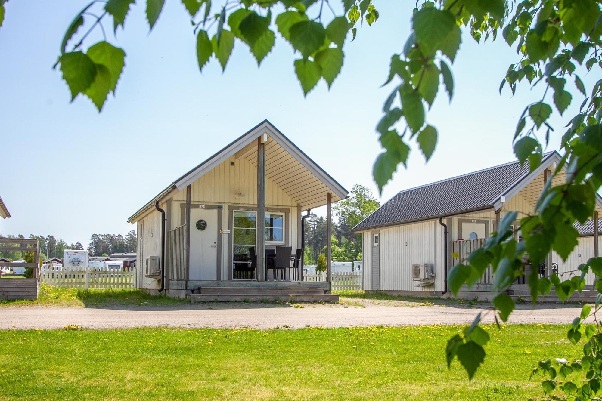 Kristinehamn Herrgardscamping & Stugor Exterior foto
