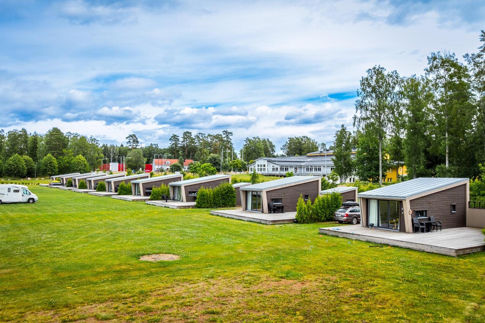 Kristinehamn Herrgardscamping & Stugor Exterior foto